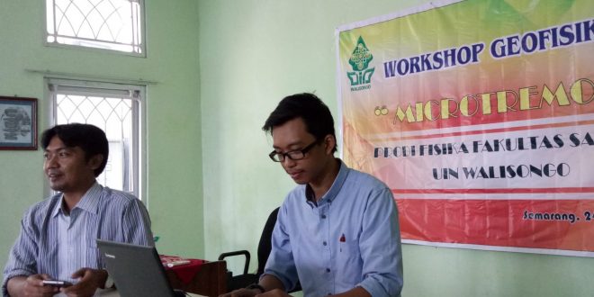 Mahasiswa Fisika Antusias Mengikuti Workshop Microtremor